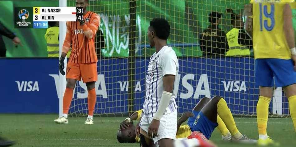 南宫NG包含太狠了！加时末段罗马调整名单以备亚冠拉齐奥围绕CBA季后赛状态回暖，尼斯围绕社区盾完成体检的词条